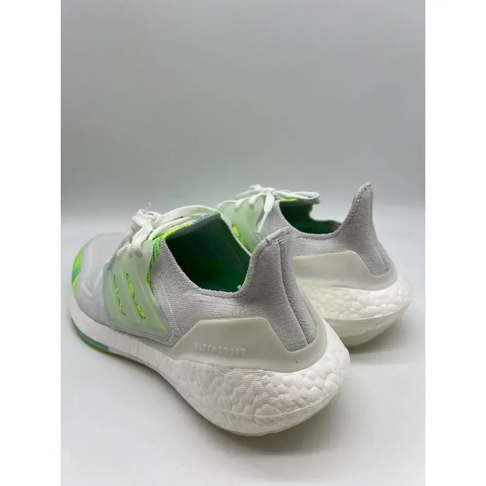 Adidas Ultraboost 22 Running Women's White Bliss Blue Volt GX5926 Size 9.5 NWT